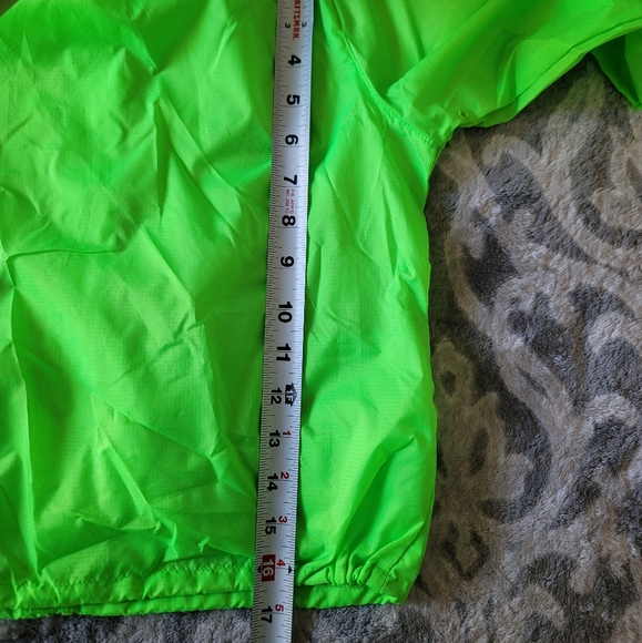 Ralph Lauren Windbraker Jacket Packable Water Resistent Sze 5 Green Neon Color - Picture 16 of 17
